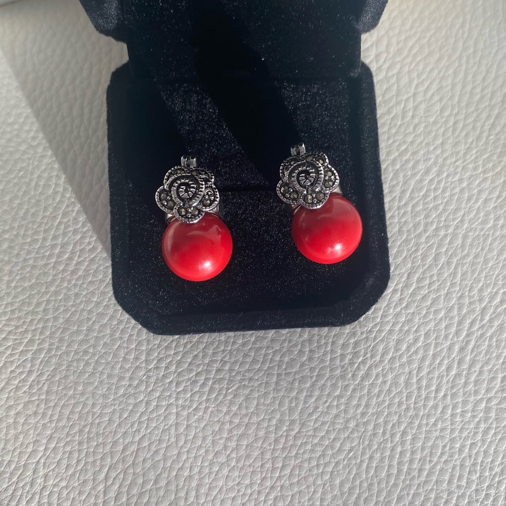 Elegant Red 🪸 Coral Drop Earrings